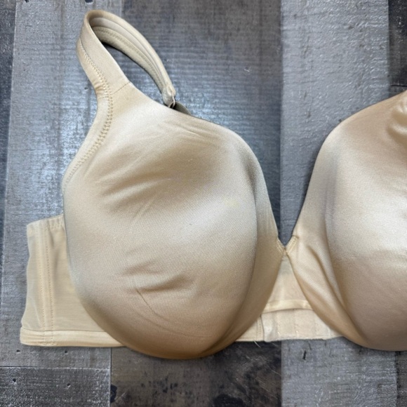 Cacique Lightly Lined Full Coverage Tan Bra 42C - Picture 2 of 11